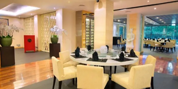 Teratai Chinese Restaurant - Hotel Borobudur Jakarta