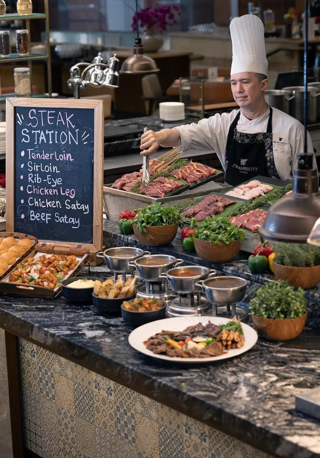 Sailendra - JW Marriott Hotel Jakarta - Indonesian Restaurant - Photo 4