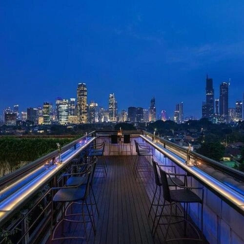 La Vue Rooftop Bar - The Hermitage Jakarta - Coffee Restaurant - Photo 6