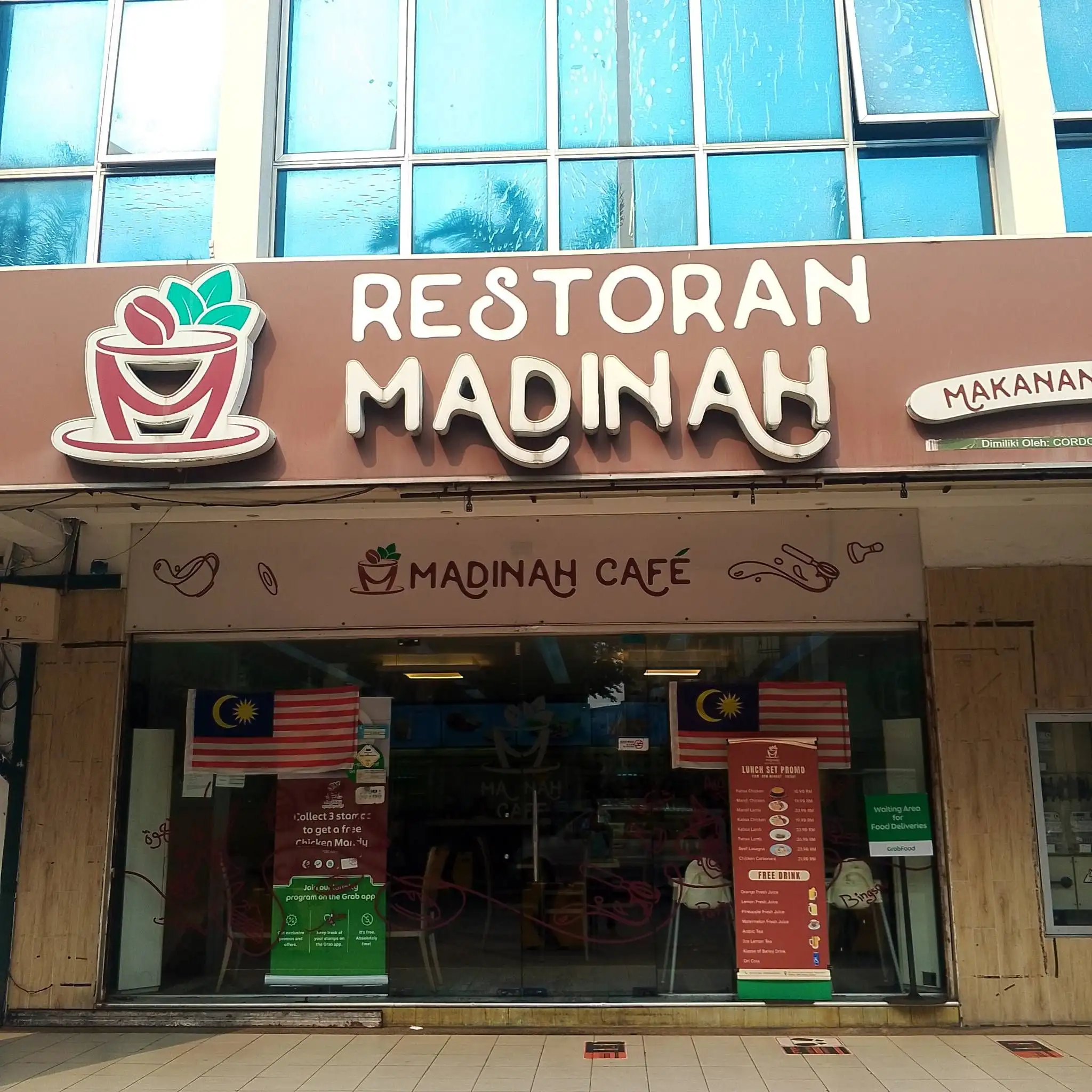 Madinah Restaurant & Cafe - Taman Putra Sulaiman - Restoran Middle Eastern - Gambar 3