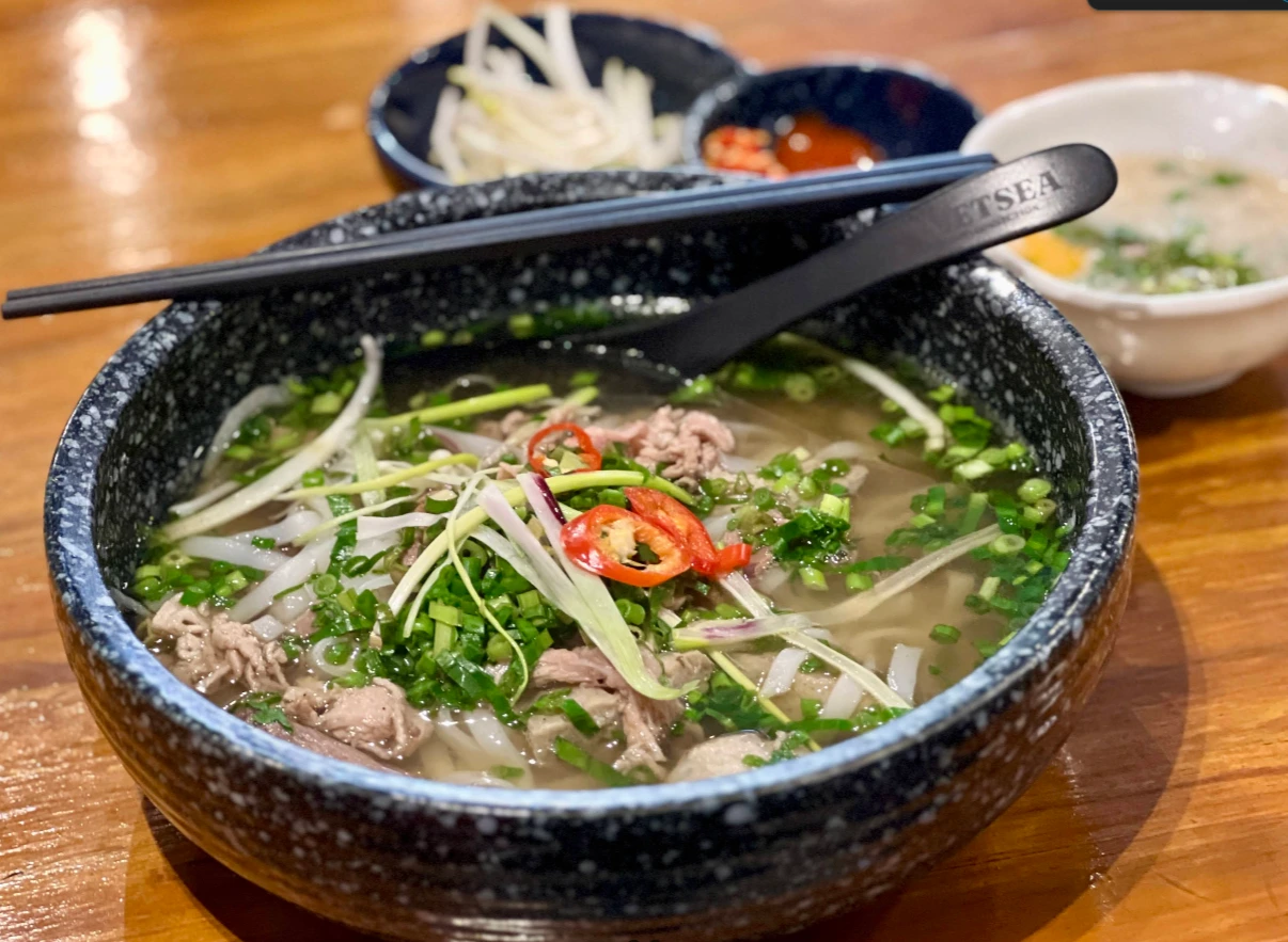 Viet Sea Restaurant - Joo Chiat Road - Vietnamese Restaurant - Photo 3