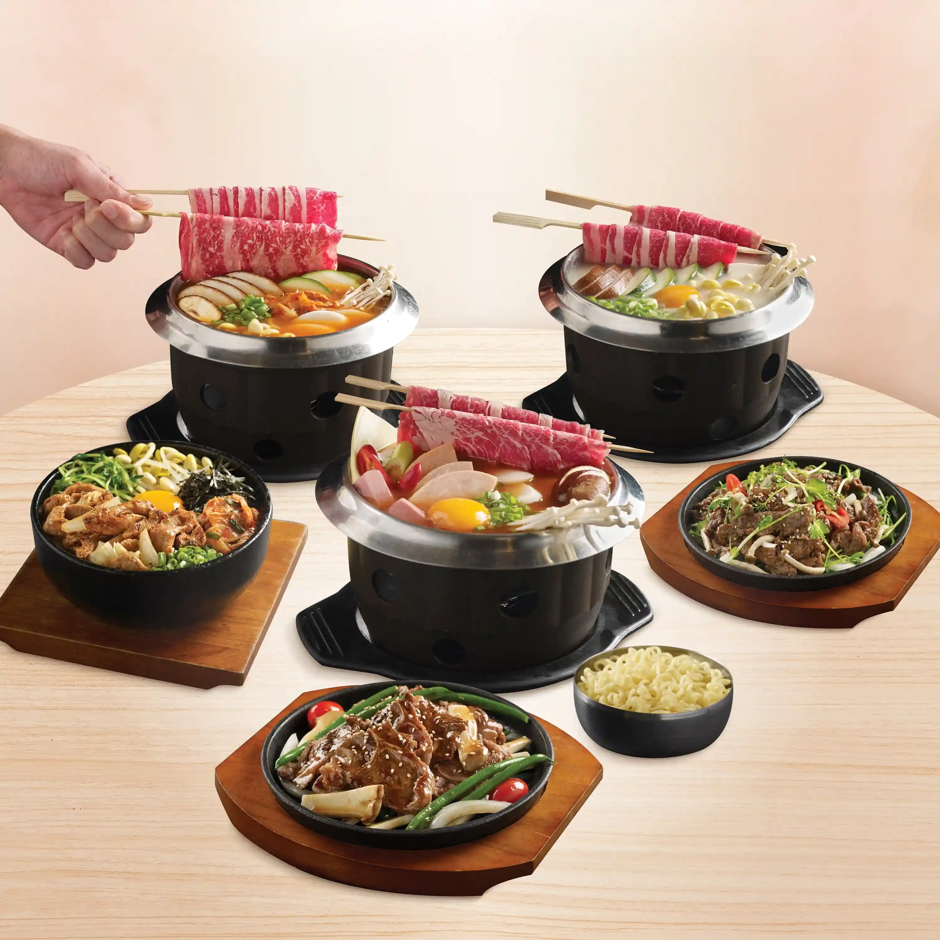 Seoul Garden HotPot - Harbourfront Centre - Korean Restaurant - Photo 2
