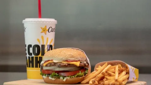 Carl's Jr. - KAP - Western Restaurant - Photo 1